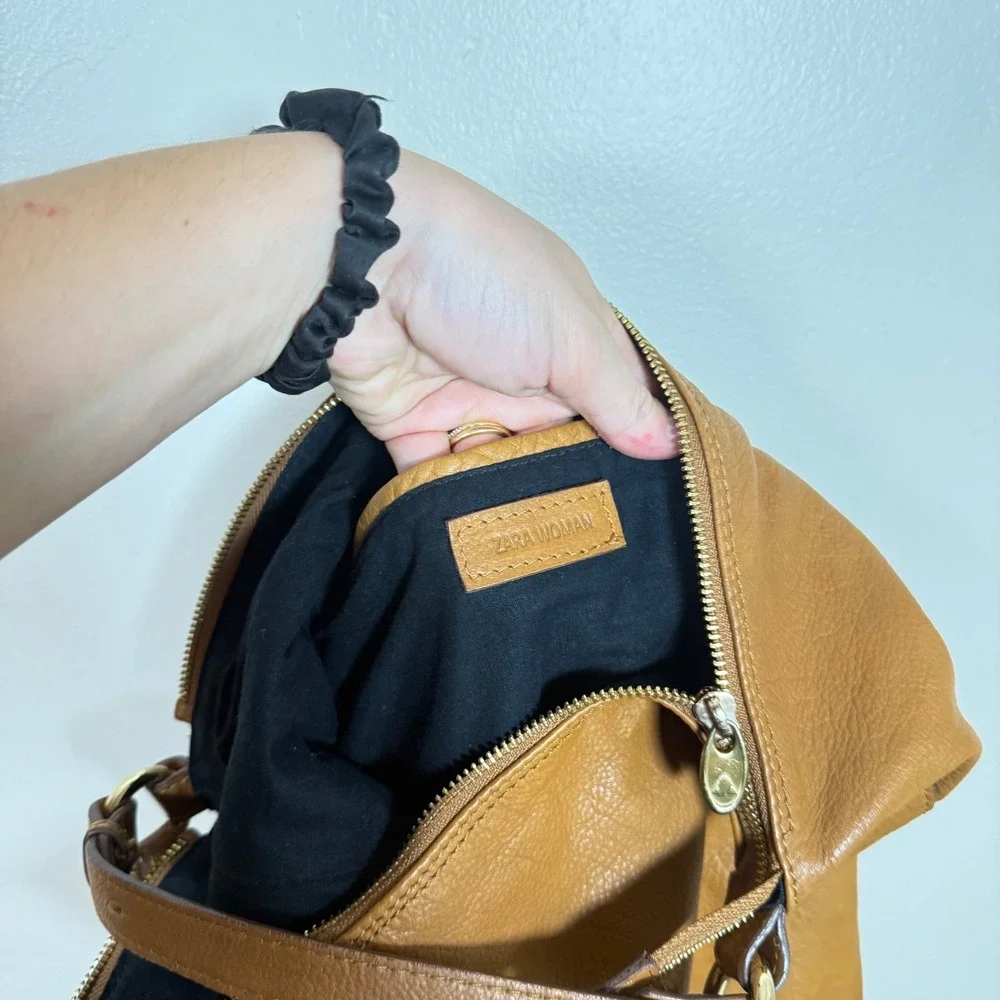 Zara Woman Convertible Slouchy Pebbled Leather Hobo Backpack Size Large Tan